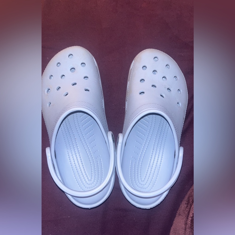 CROCS
